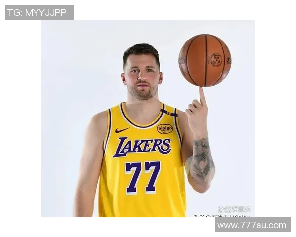 东契奇砍下30分7篮板6助攻湖人强势逆转雷霆收获大胜 东契奇砍下30分7篮板6助攻湖人强势逆转雷霆收获大胜