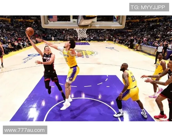 湖人主场战胜热火 终结三连败 湖人主场战胜热火 终结三连败