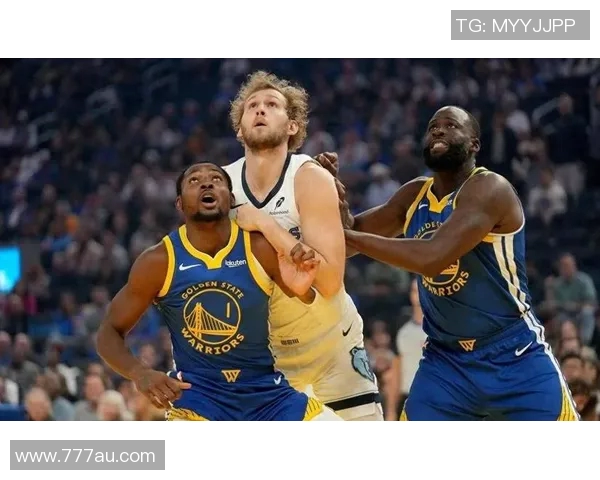 勇士131-118灰熊迎3喜1忧!三少打出价值,理查德可行,2将没法看 勇士131-118灰熊迎3喜1忧!三少打出价值,理查德可行,2将没法看