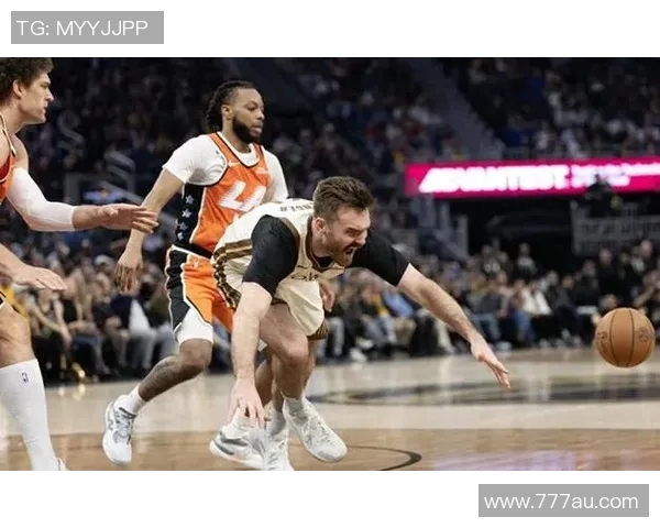 加兰首秀12分琼斯12中2，小卡23+8+4+2，快船17分逆转残阵勇士